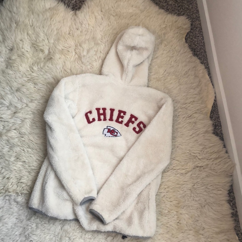 Fluffy chiefs zip up jacket